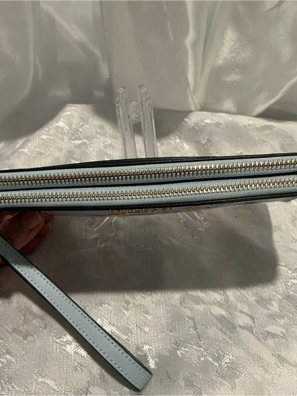 kate spade Light Blue Floral Dragon Doible Zip Wristlet Clutch with Wrist Strap